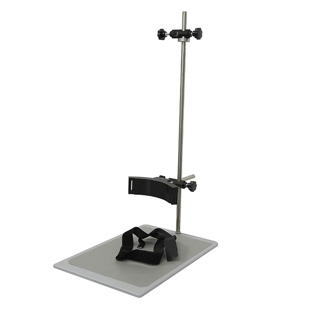 Plate stand with support rod and clamp