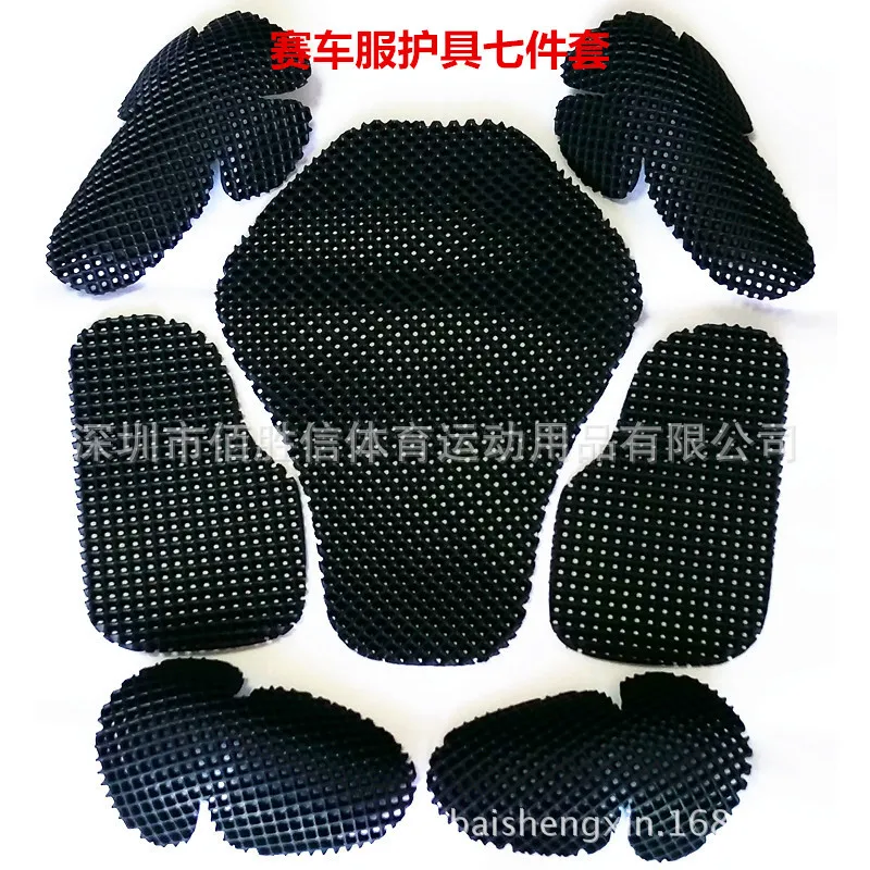 网孔成型内置护具