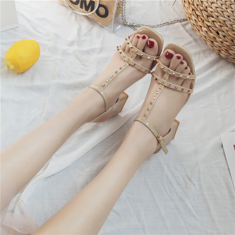 

Sandals Women's Summer New Style Europe And America A- line with Fashion Rivet Peep-Toe Buckle Thick Rome High-heeled Sandals