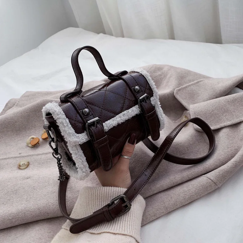 

Tolerance Fashion Small Bag 2020 New Style Hand Chain Spiraea Textured Shoulder Bag Versatile Shoulder Boston Bag