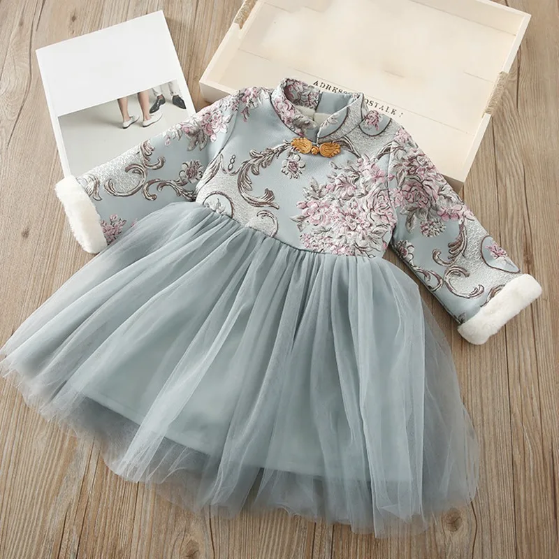Зимнее бархатное платье с вышивкой в стиле Чонсам для маленьких принцесс; коллекция года; теплая детская Новогодняя одежда для малышей; Vestidos S10256 - Цвет: Blue
