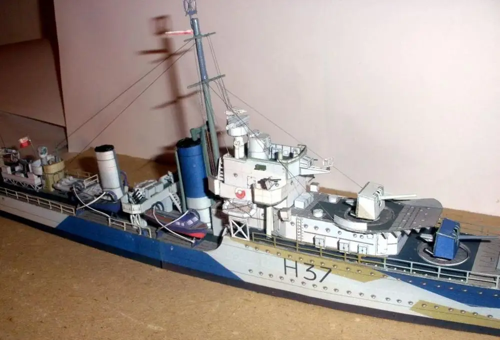 High quality Poland garland destroyer 3D Paper Model Kit