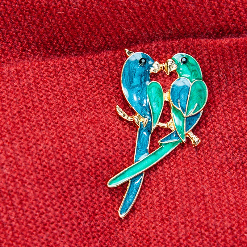 Роскошные эмалированные Броши Lovebirds, синие, зеленые попугаи, булавка для влюбленных пар, ювелирные изделия для женщин, мужчин, костюмы, платья, свадебные аксессуары, подарок