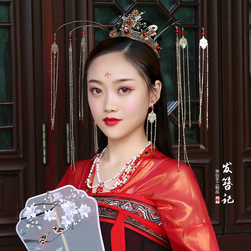 Традиционная китайская шпилька для волос аксессуары одет классический в стиле ханьфу повязка на голову с кисточками красный Корона для волос заколка для волос шпилька, которая сотрясается при ходьбе
