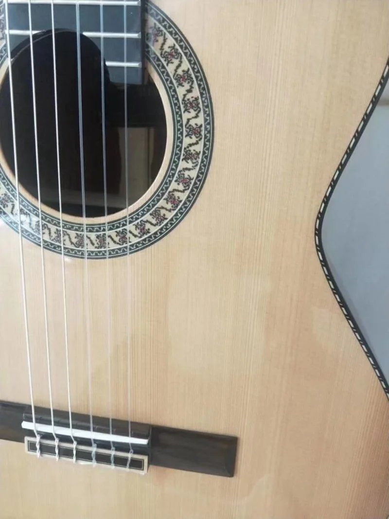 Полный из твердых сортов древесины, Классическая гитара santos rosewood задняя и боковая полноразмерная Высококачественная головка для настройки натурального цвета с бесплатным жестким корпусом