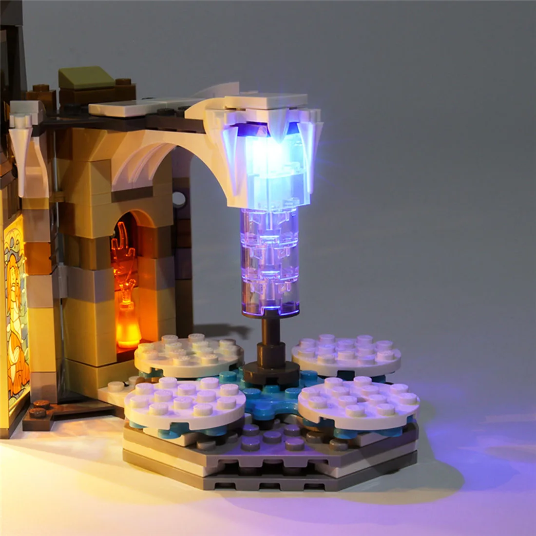 Небольшой элемент строительного блока аксессуары USB осветительный комплект для часовой башни 75948(светодиодный только в комплекте