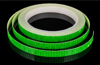 green Светоотражающая флуоресцентная наклейка для велосипеда, мотоцикла, автомобиля, наклейка s, клейкая лента, аксессуары для украшения автомобиля - Цвет: green