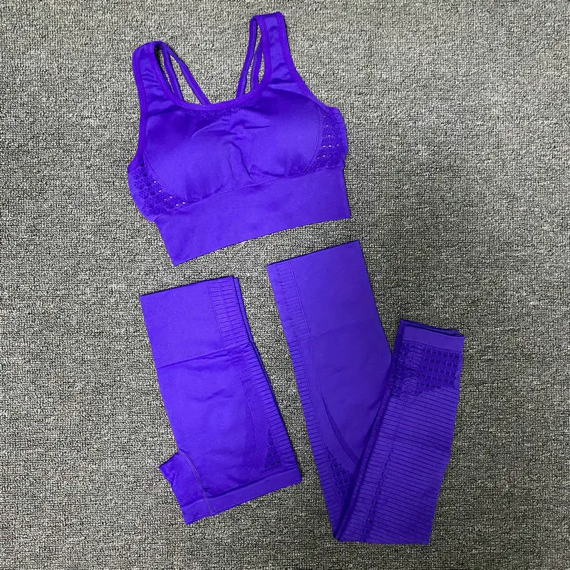 AB3383A145A8DFF40D16B86A71D69EBE