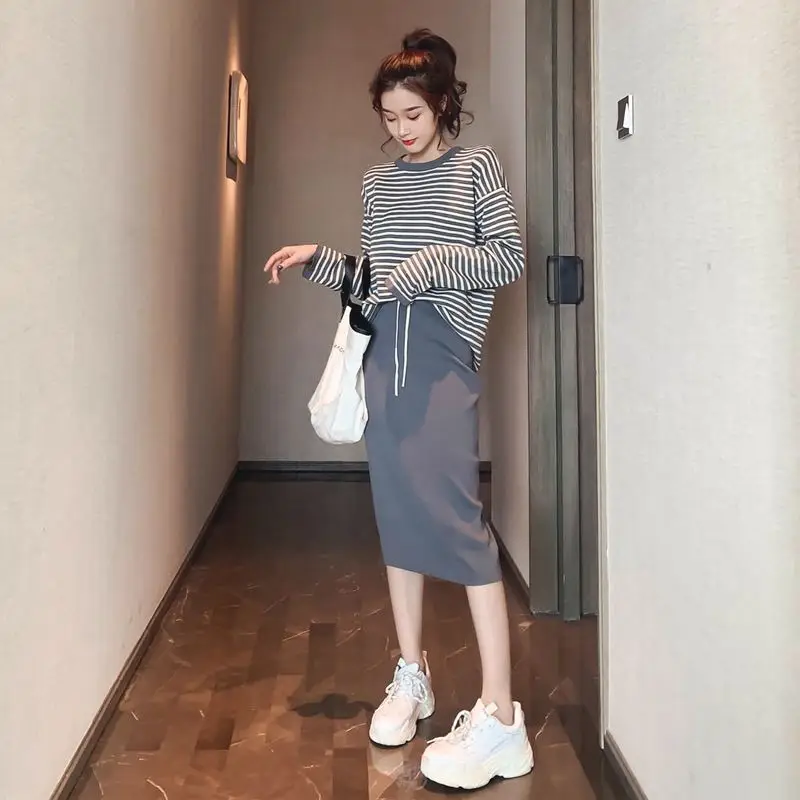 

2020 Autumn And Winter New Loose Striped Long-sleeved Sweater Jacket Skirts Women Skirt Suits Hip Two-piece Female Tide Sets