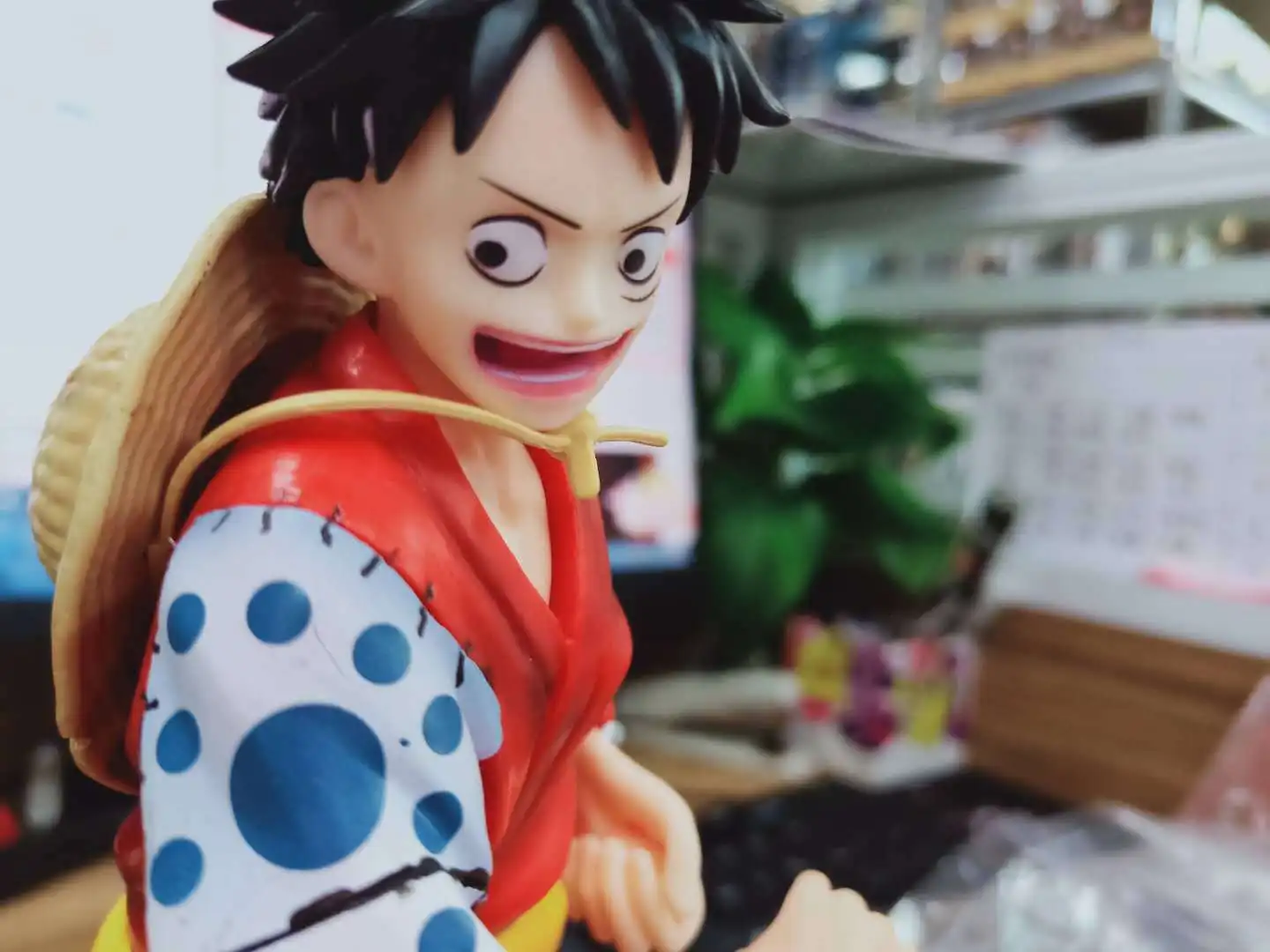 

One Piece Pop Luffy Taro Red Kimono Samurai Boxed Garage Kit Model