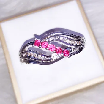 

Exquisite Jewelry Red Crystal Ring Personality Simple Ladies Jewelry Valentine's Day To Send Girlfriend A Romantic Romantic Gift