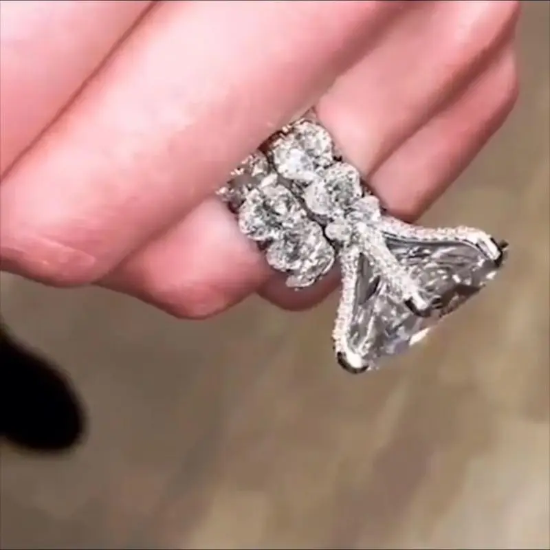 _07.00_02_14_20.still369