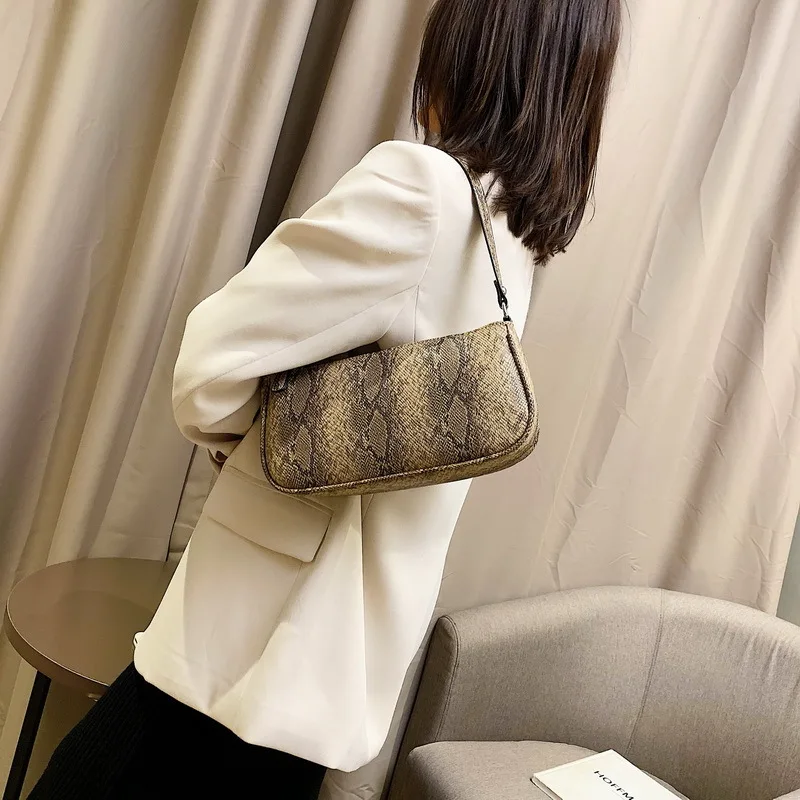  2019 New Fashion Crocodile Pattern Shoulder Women Bag Hand Bag Personality Wild Fashion Patent Leat - 4000144985108
