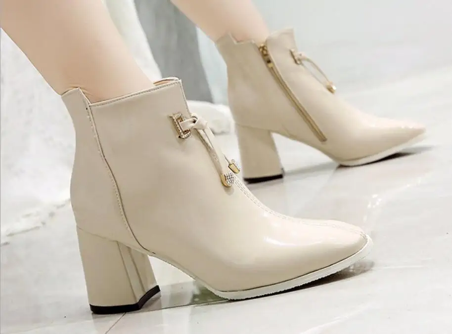 

Ladies fashion heels Breathable pumps Genuine leather shoes Soft and comfortable spring and autumn women Casual shoes