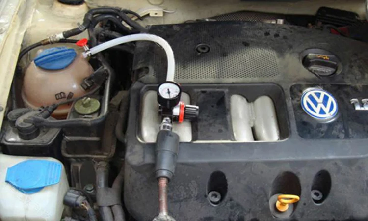 Side Test Tool for automobile water tank