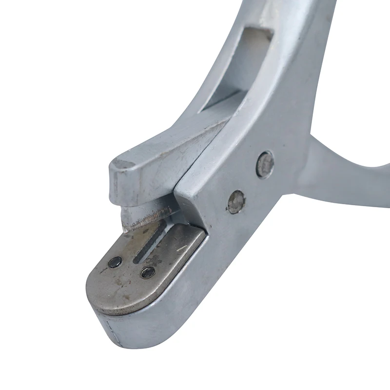 1 pcs Hole puncher Clothing board proofing pliers School Office Metal Single Hole Puncher Hand Paper Punch DIY Hole Punches