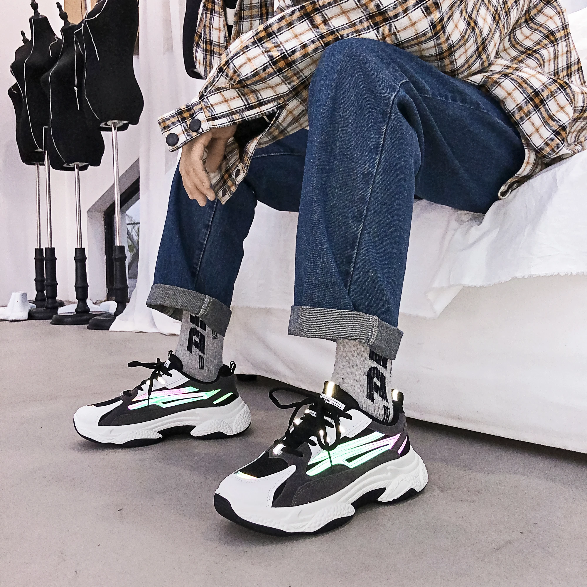 Модные роскошные мужские кроссовки Kanye 700 для бега, прогулочная обувь 800, кроссовки на толстой подошве, спортивные тройные Дизайнерские кроссовки