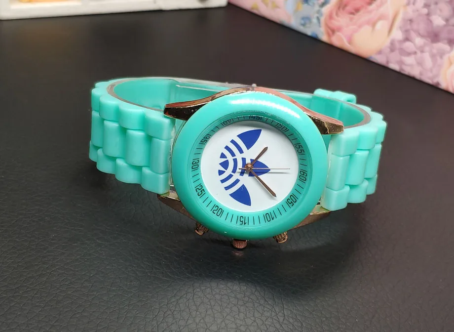 Reloj Mujer известный бренд мужские и женские спортивные часы Повседневные детские женские часы с силиконовым браслетом кварцевые наручные часы унисекс модные часы - Цвет: Зеленый