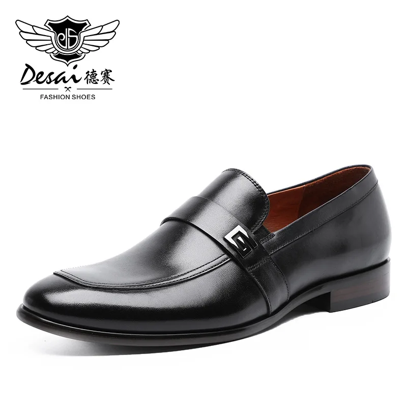 ¡Novedad de 2020! Zapatos para hombre Desai de piel auténtica con decoración de Metal hechos a mano, mocasines de piel suave y confortable para hombre, zapatos informales