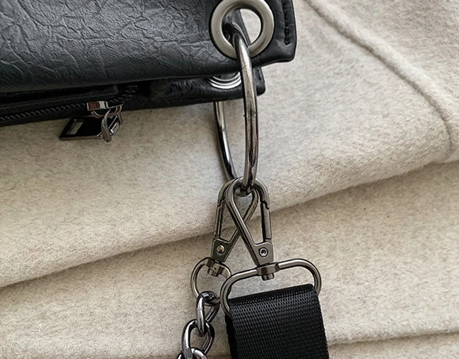 Mara's Dream New Solid Color Female Bag Shoulder Diagonal Chain Bag Black Vertical Square Shoulder Bag