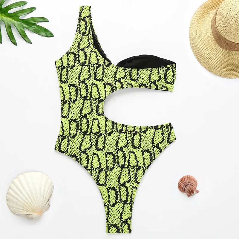 15307643488_1188077330