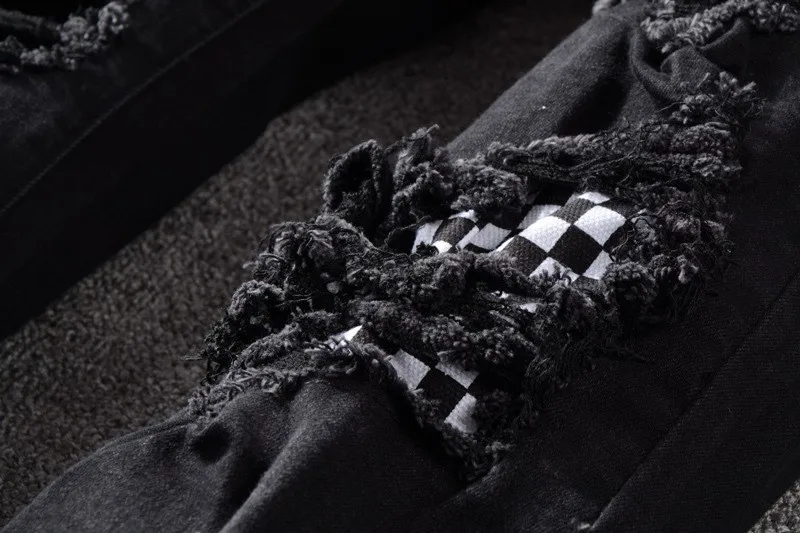 conew_8868862164_785663448