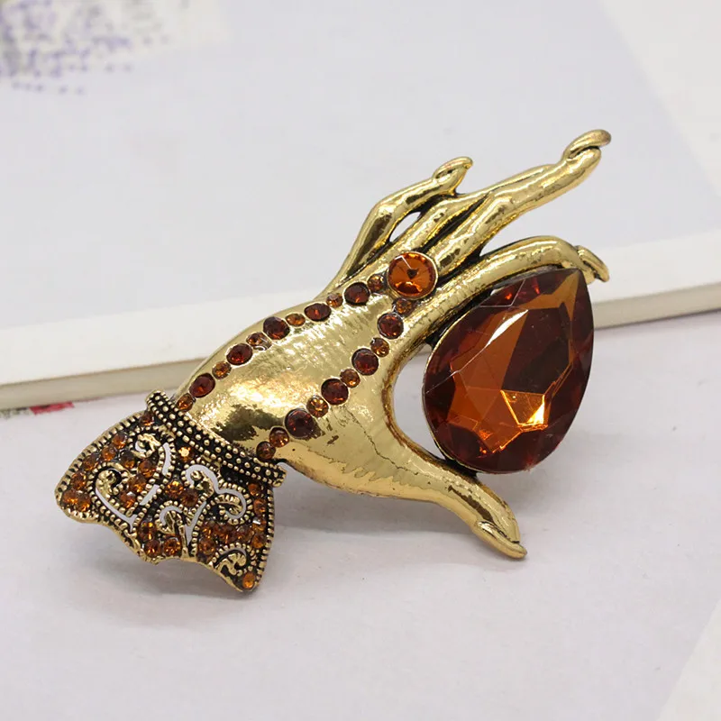 Ajojewel popular Golden palm brooch European and American street shoot Party Accessory - Окраска металла: Золотой цвет