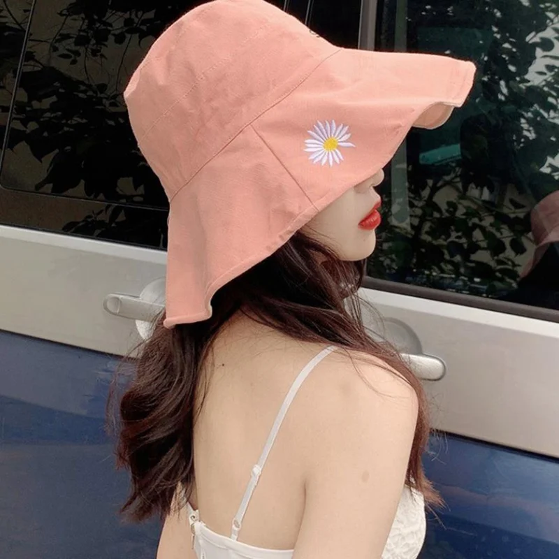 

2020 Anti-UV Wide Brim Ladies Hat For Women Summer Daisy Print Sunshade Hat Double-Sided Wear Fisherman Hat