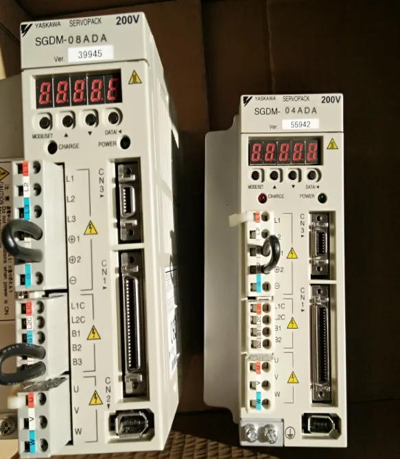 SGDM-50ADA, SGDM-75ADA, SGDM-08ADA, SGDM-20ADA, SGDM-60ADA, SGDM-30ADA водитель YASKAWA SERVOPACK - Цвет: SGDM-04ADA