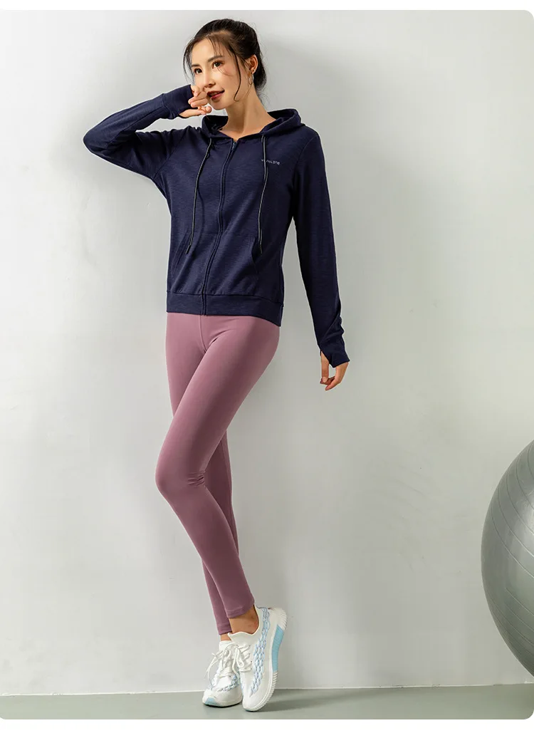 12295398908_150964616