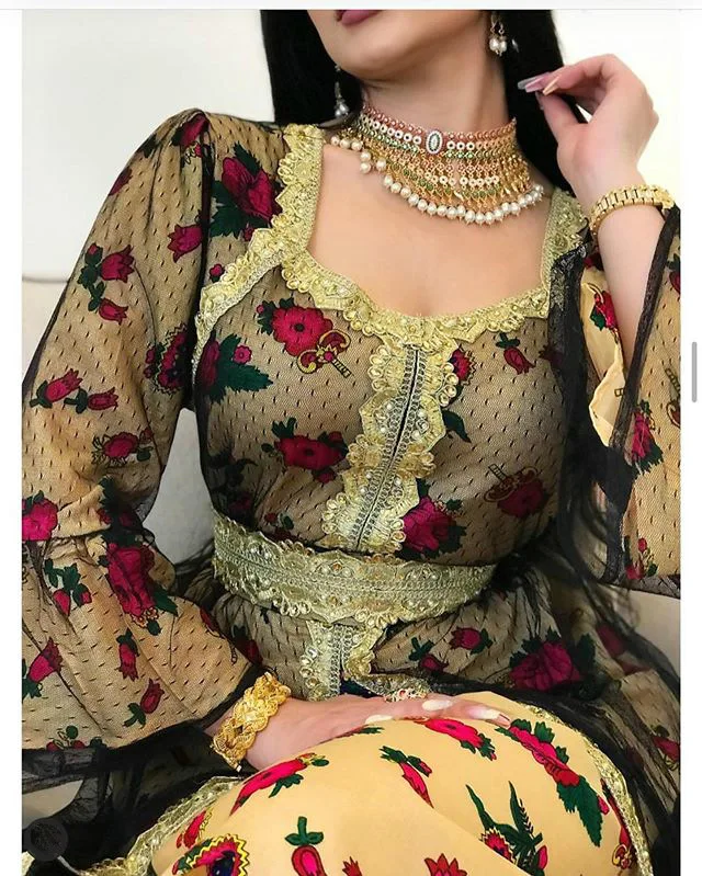 جلابيه مشجره ومبطن بتل مزين بالكلف جديد ترند