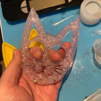 

DIY Crafts Decor Crystal Epoxy Resin Mold Cat Key Chain Casting Silicone Mould