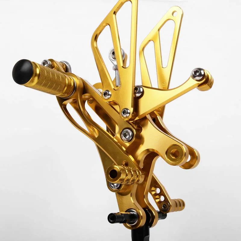 Для Yamaha YZF R1 1998 1999 2000 2001 2002 2003 ЧПУ Rearsets подножки подножек задний тормоз переключения регулировки в комплекте; Серебристые черный, красный - Цвет: Золотой