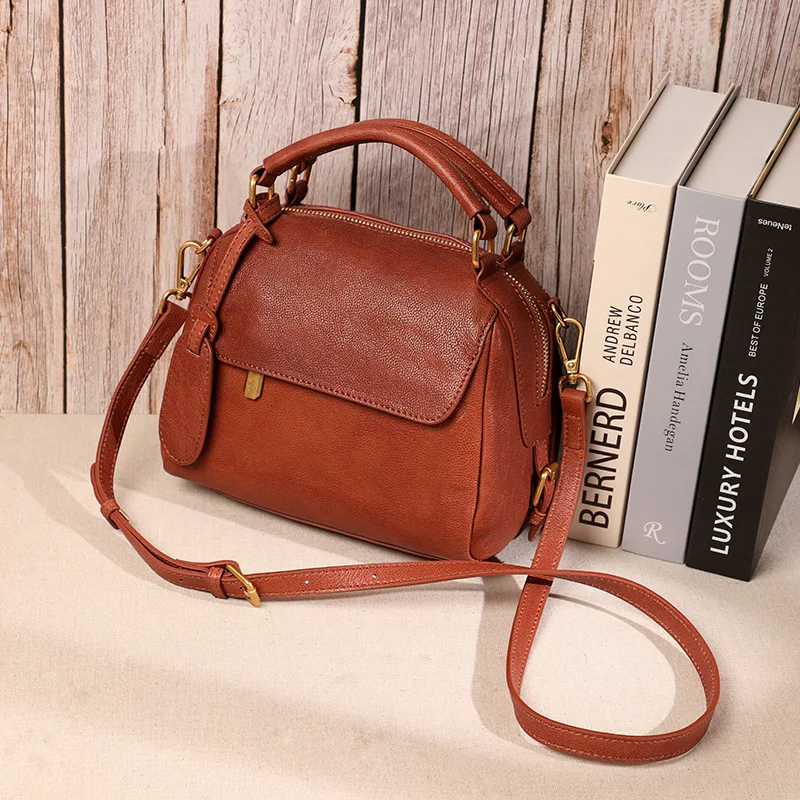 

Fashion Female Vintage Elegant Women Handbag Genuine Leather Soft Retro Shoulder/Crossbody Bag Generous for Various Occasions