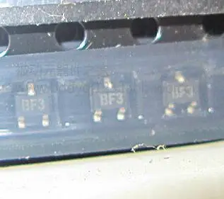 SMV1247-074 марка: BF3 диод Вар Кепки Двойной общий анод 15V 6.5pF 3-контактный SC-70 origjnal
