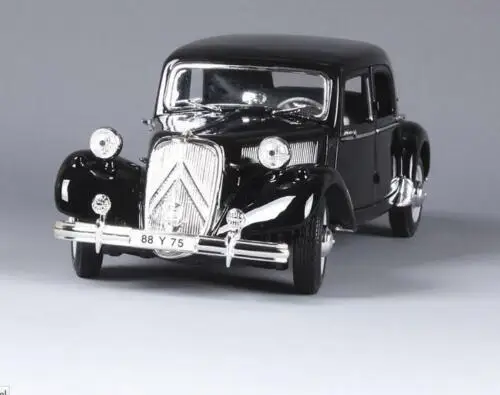 Maisto 1:18 1952 Citroen 15CV 6CYL литая под давлением Модель гоночного автомобиля игрушка новая в коробке