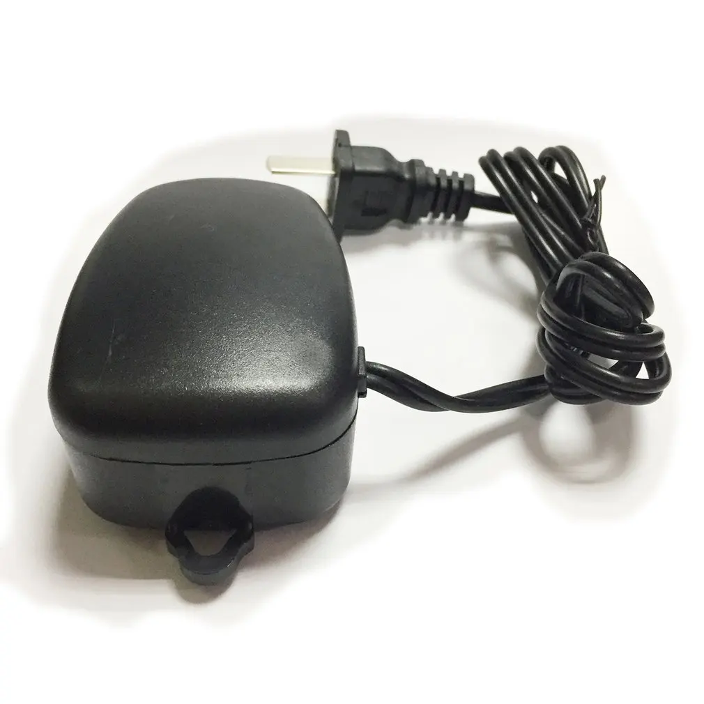 Black Compact Small Super Silent Electrical 220-240V 3W Fish Aquarium Oxygenation Air Pump Low Noise Large Flow Long Life