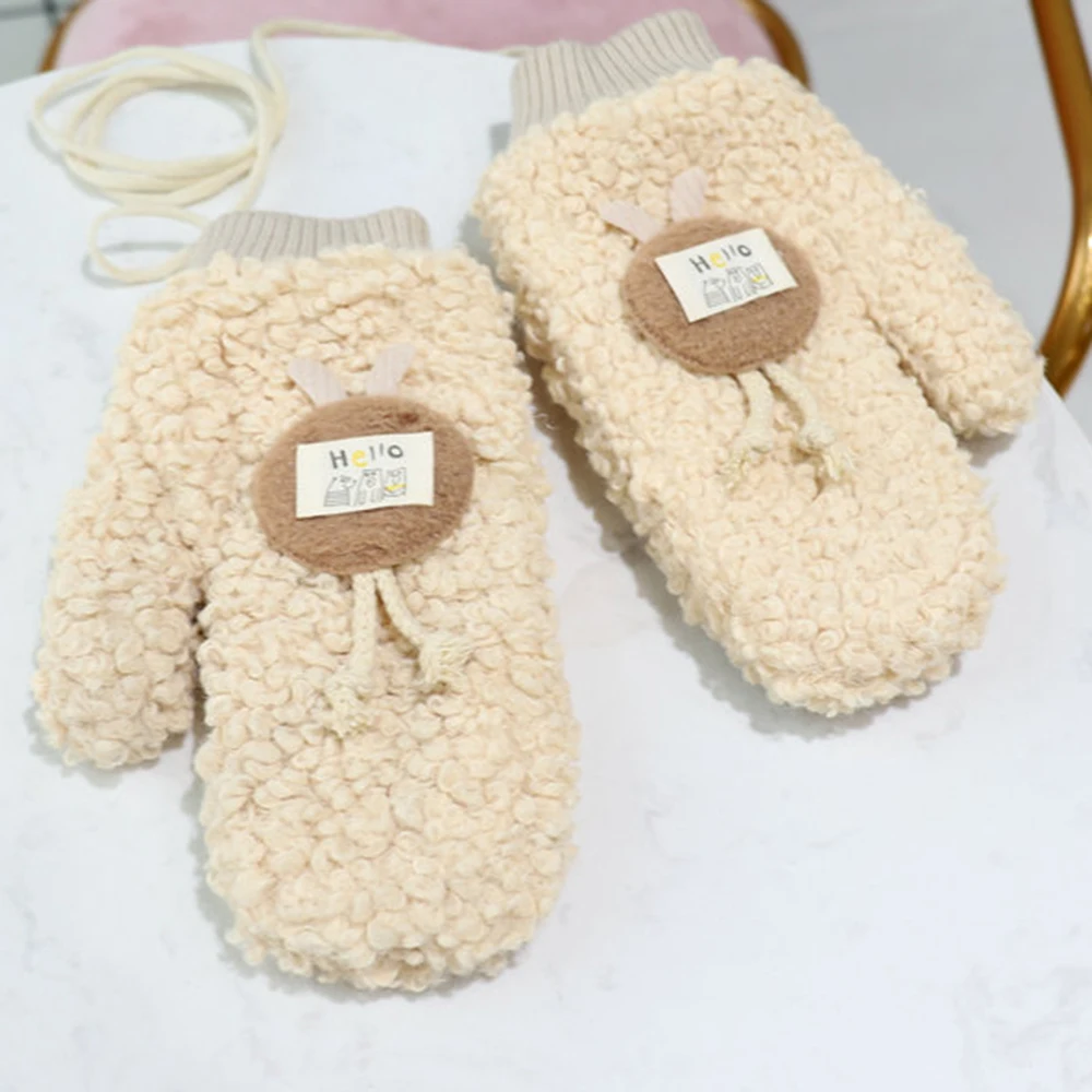 beige Женские милые рукавицы Мультфильмы Зима Корейский имитация кашемира мягкие девушки студентка Велоспорт Висячие шеи плюс бархат теплые перчатки - Цвет: beige