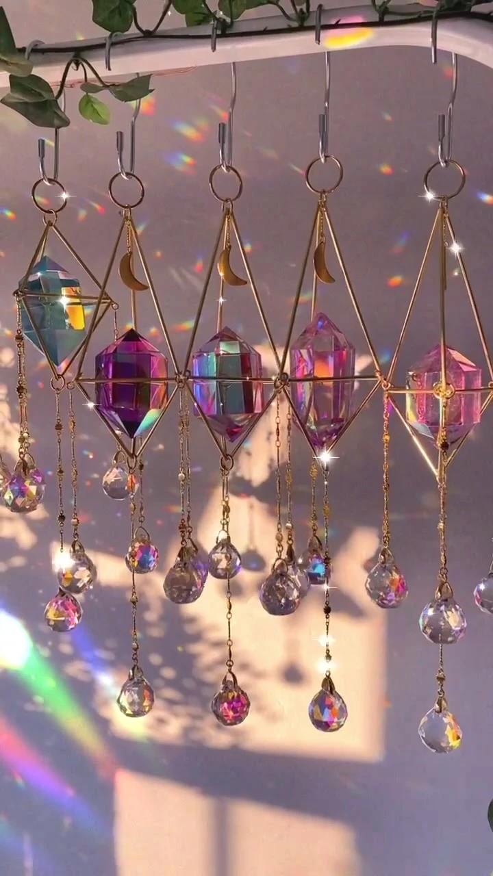 Room STINO Hanging Crystals Suncatcher Indoor Window Prism Drop Decorations Wall Glass Décor Balcony 4PCS Crystal Suncatchers Kitchen Rainbow Maker for Window Family Creates Gift 