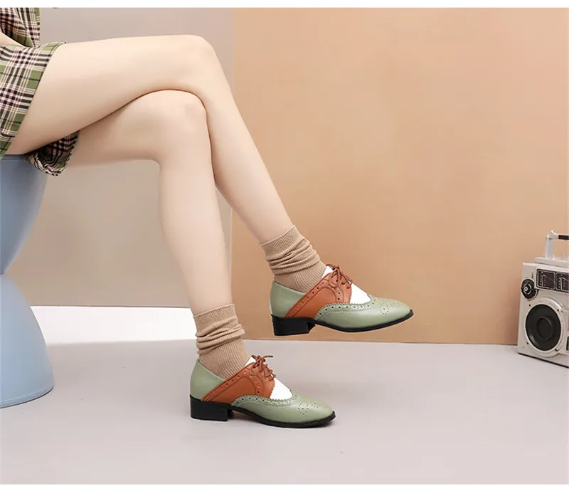 Spring 2020 New Genuine Leather Lace-Up College Women's Brogues Shoes Vintage Carved Single Oxford Shoes For Woman Plus Size 43 (29)