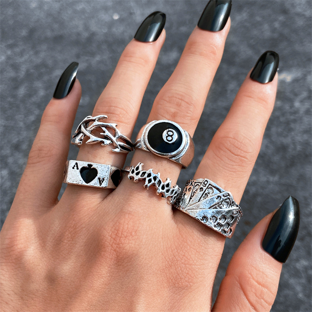 Gothic Black Heart Ring Set for Women Dice Vintage Spades Ace Silver Plated Retro Rhinestone Charm Billiards Finger Jewelry