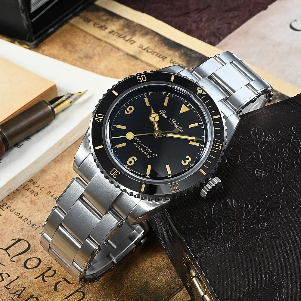 San-Martin-SN004G-V2-Retro-6200-Luxury-Diver-Men-Watches-Sapphire-Glass-200m-Waterproof-Automatic-Mechanical.jpg