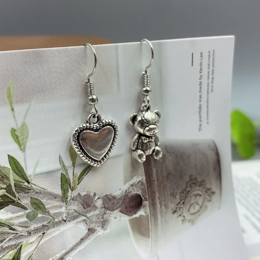 Vintage Peach Heart Bear Asymmetry Earrings Trend Jewelry Gift Earrings Punk Jewelry For Cool Women Girl Friendship Gifts