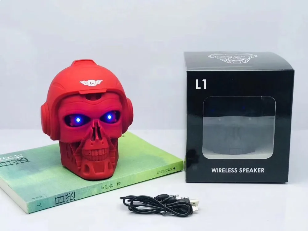 Bluetooth динамик Портативный MP3 плеер Хэллоуин Череп радиокарта мобильный компьютерный сабвуфер поддержка TF FM для подарка