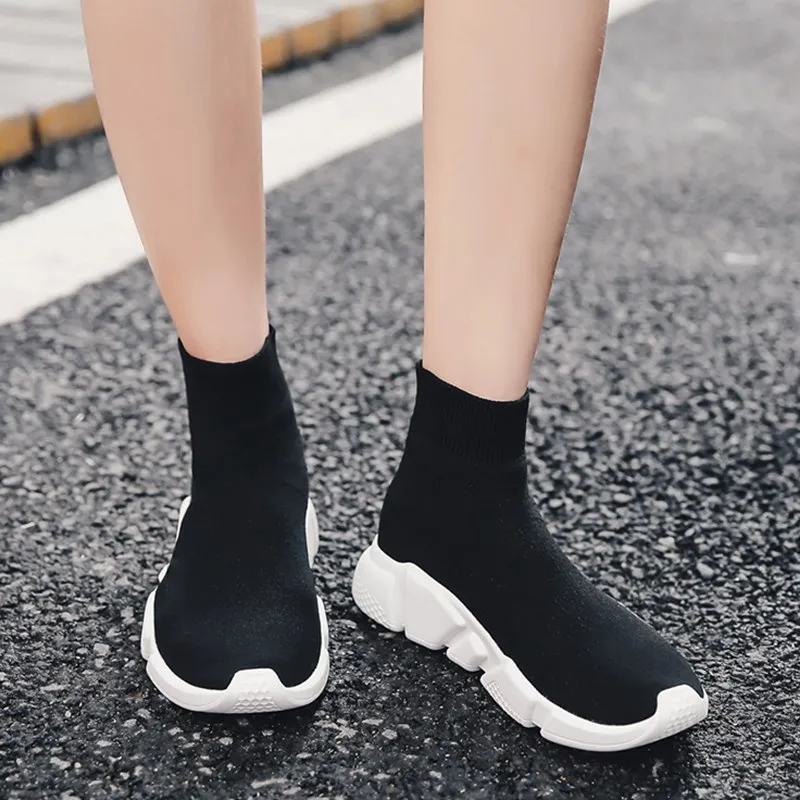

Autumn Winter New Stretch Boots Short Tube Round Toe Slip On Ankle Boots Black Flat Mix Color Sole Plus Size Women Shoes