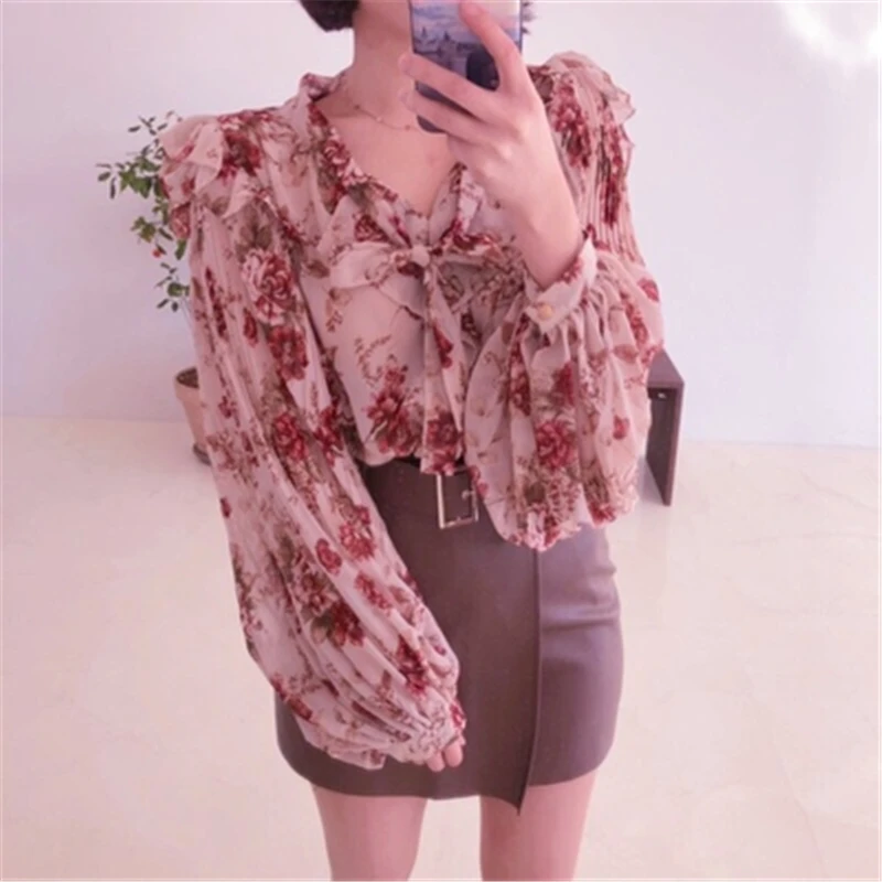 

Flower Print Chiffon Blouses Women Tops Sweet V-neck Lace-up Lantern Sleeve Shirts Female Ruffle Casual Loose Ladies Shirt Fall