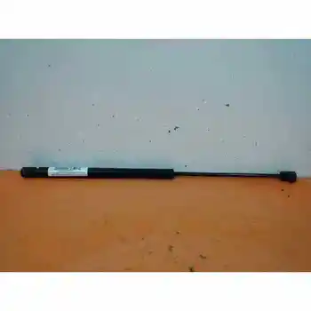 

1U6827550E BOOT SHOCK ABSORBERS/PORTON SKODA OCTAVIA SALOON (1U2)