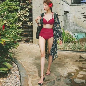 

Korean swimsuit female three-piece split bikini size chest gathered sexy cover belly button was thin high waist swimsuit