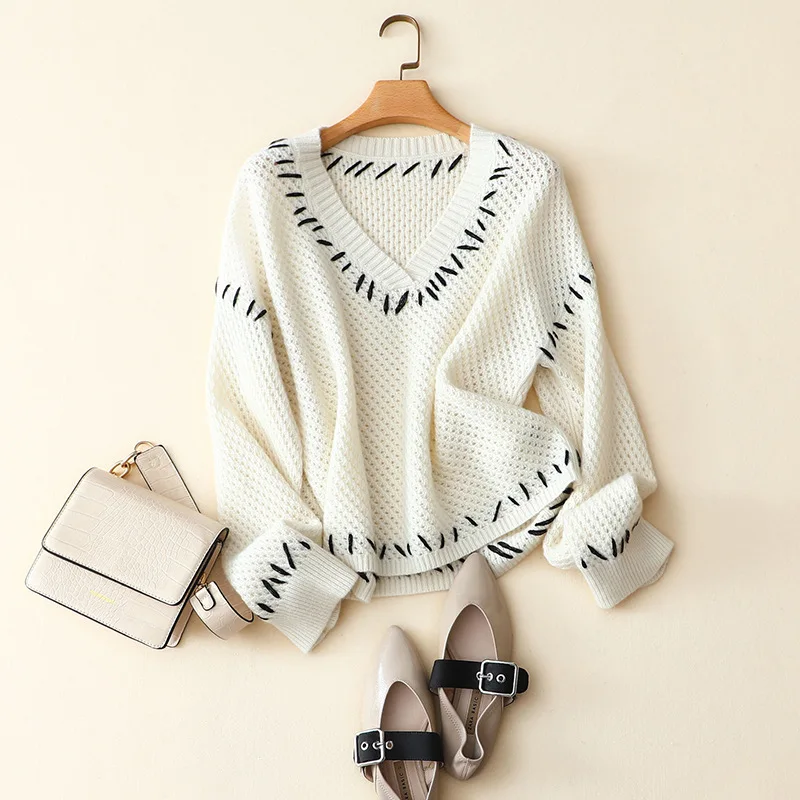 

Designer Women Sweater 2019 High Quality 100% Cashmere England Style V-Neck Solid Loose Fashion Pullover Women Top Knit