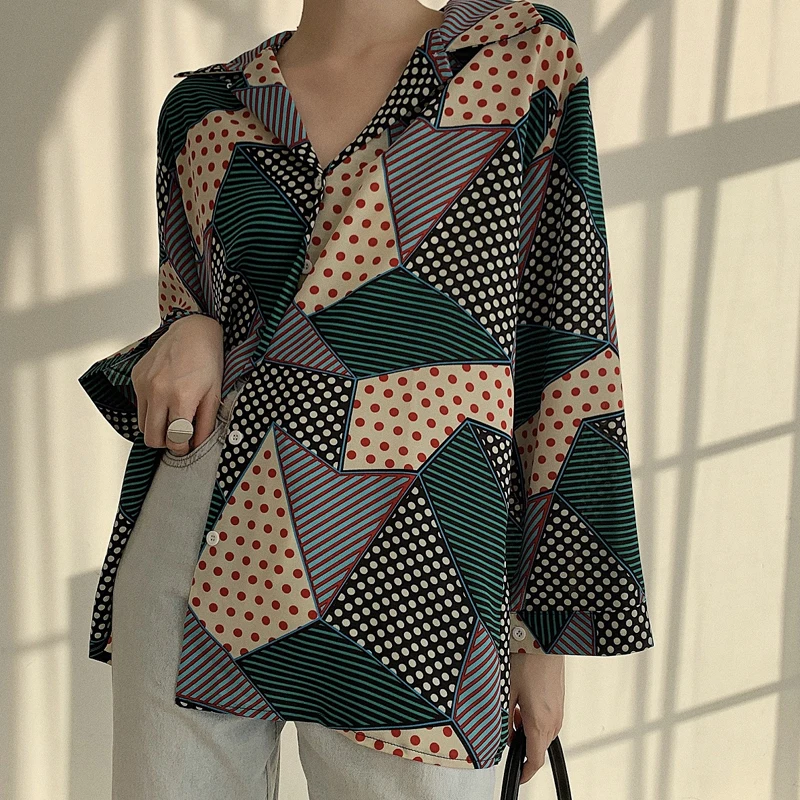 

Autumn blouse women 2019 ladies tops print dot stripe long sleeve button V-neck green chiffon blouse shirts for women tops 0331